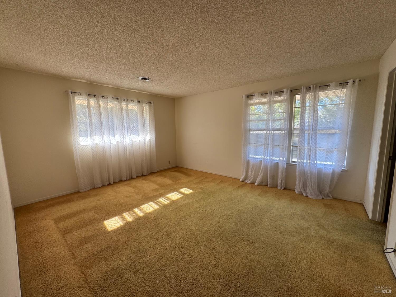 1328 Monte Vista Avenue St. Helena CA 94574