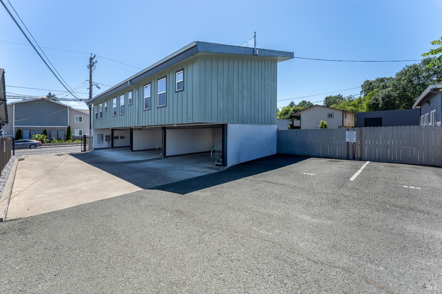493 N State Street Ukiah CA 95482
