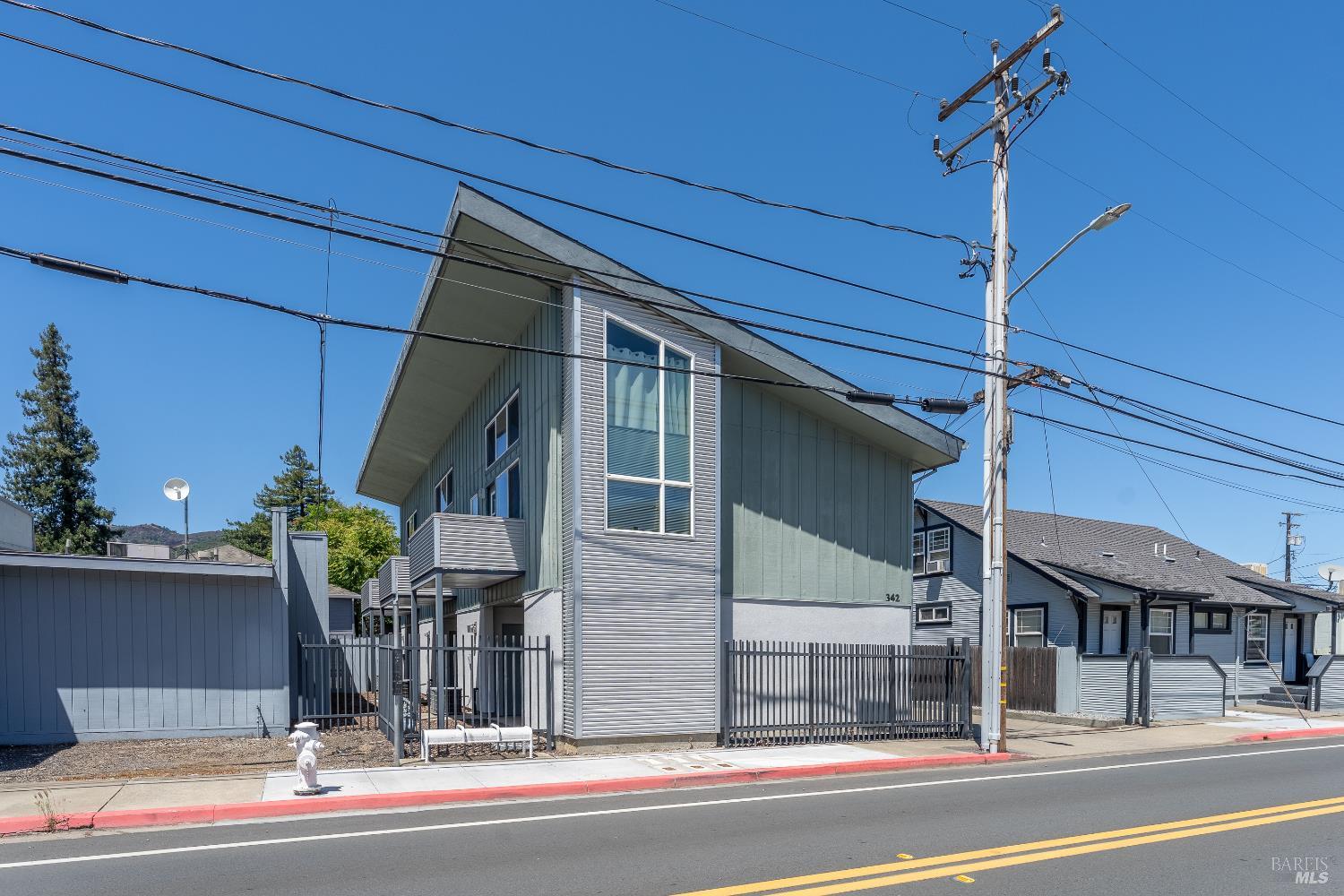 493 N State Street Ukiah CA 95482