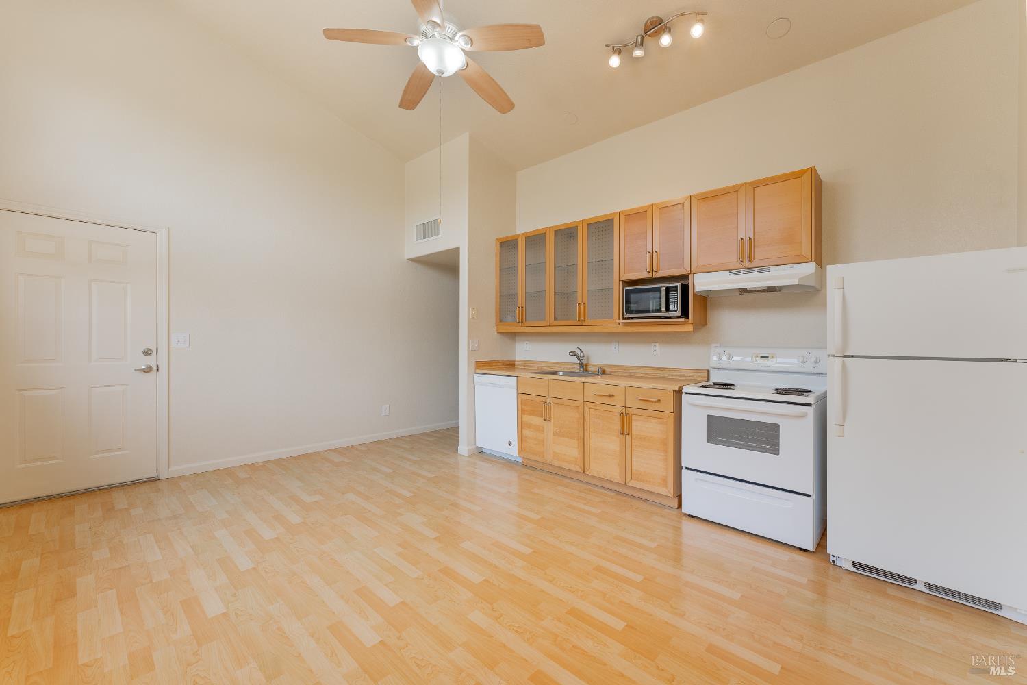 493 N State Street Ukiah CA 95482