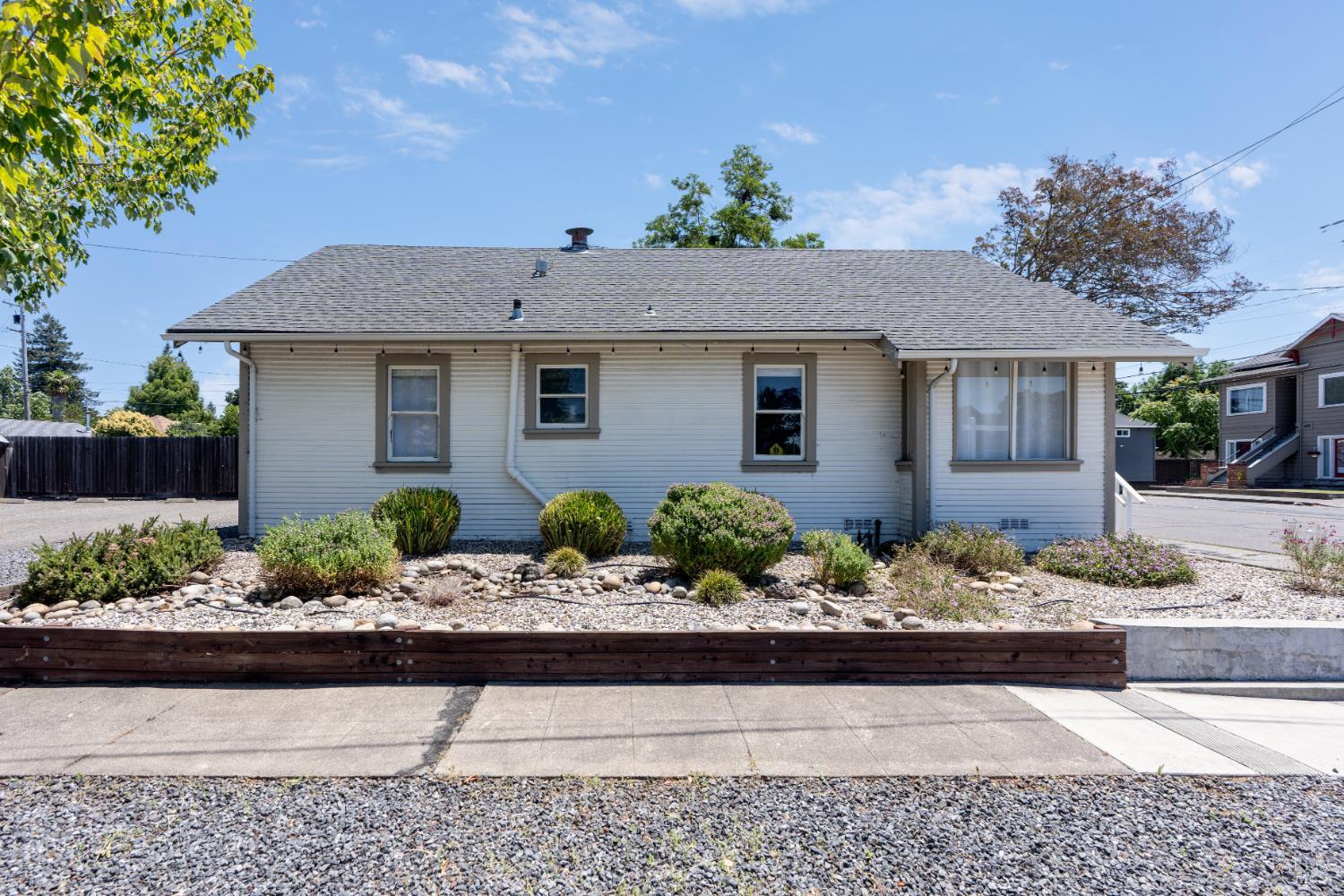 610 Stewart Street Santa Rosa CA 95404
