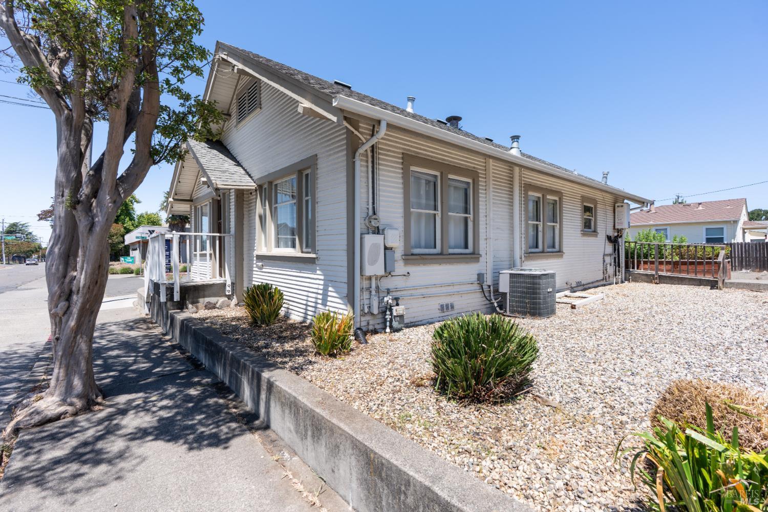 610 Stewart Street Santa Rosa CA 95404