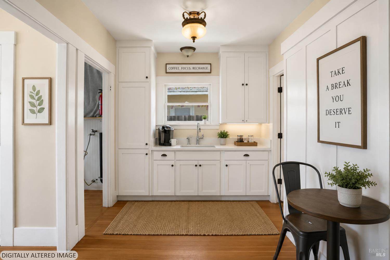 610 Stewart Street Santa Rosa CA 95404
