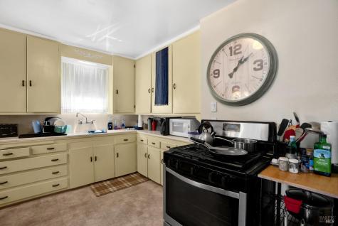 610 Stewart Street Santa Rosa CA 95404