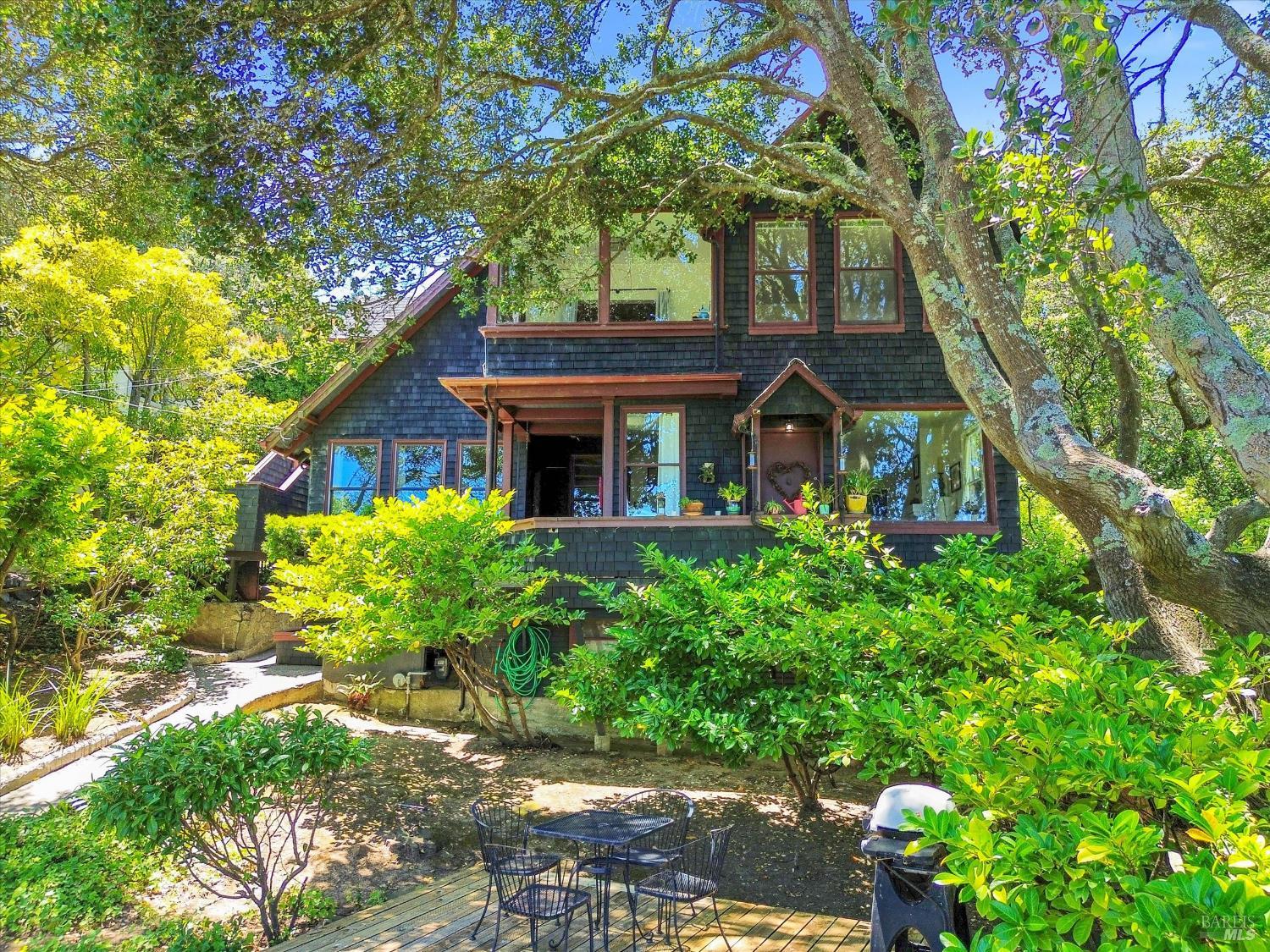 11-17 Girard Avenue Sausalito CA 94965