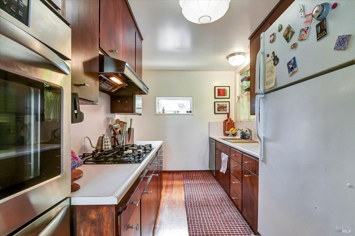 11-17 Girard Avenue Sausalito CA 94965