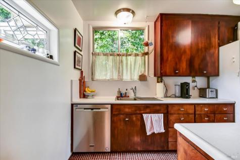 11-17 Girard Avenue Sausalito CA 94965