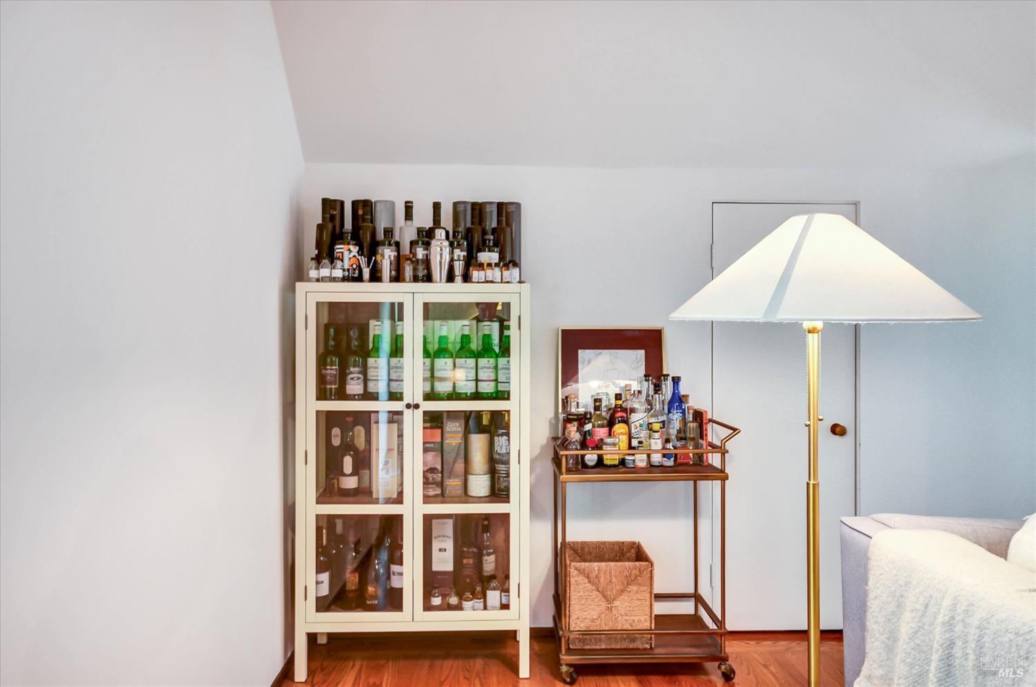 11-17 Girard Avenue Sausalito CA 94965