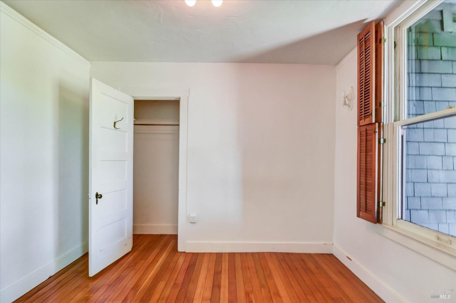 11-17 Girard Avenue Sausalito CA 94965