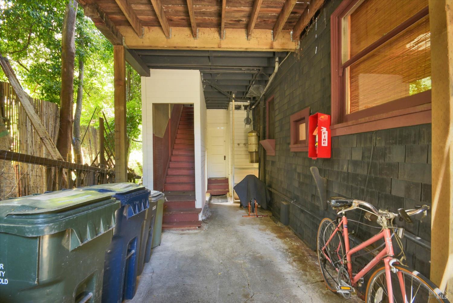 11-17 Girard Avenue Sausalito CA 94965