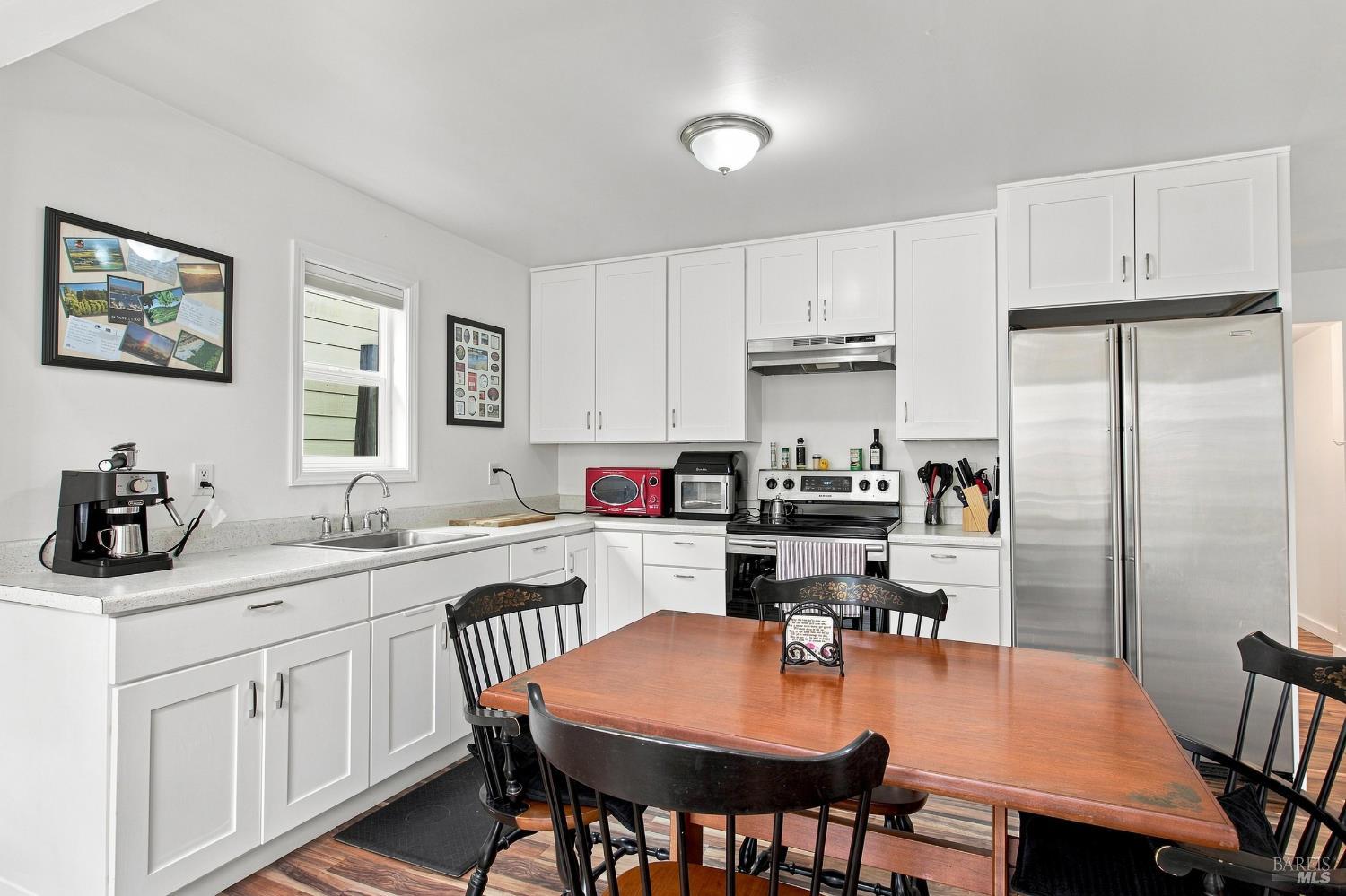 17452-17446 Orchard Avenue Guerneville CA 95446