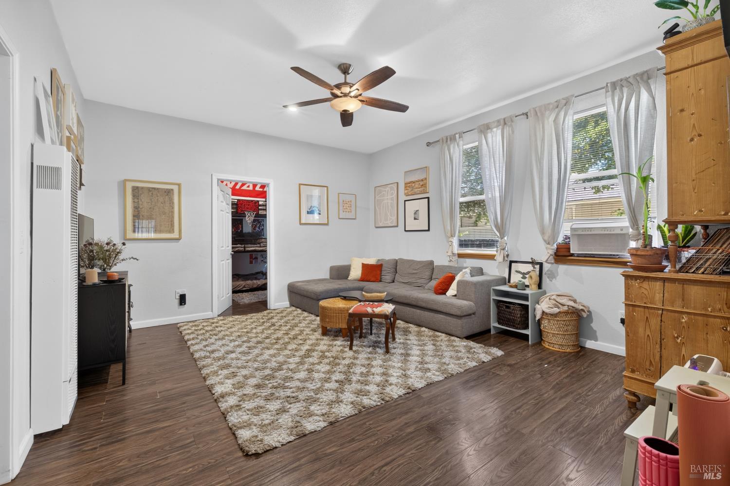19094 Bay Street Sonoma CA 95476