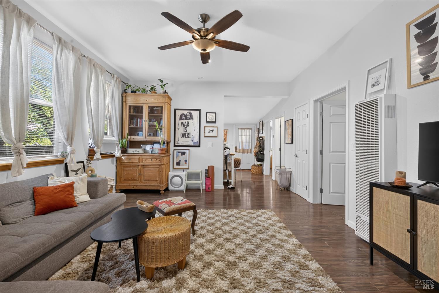 19094 Bay Street Sonoma CA 95476