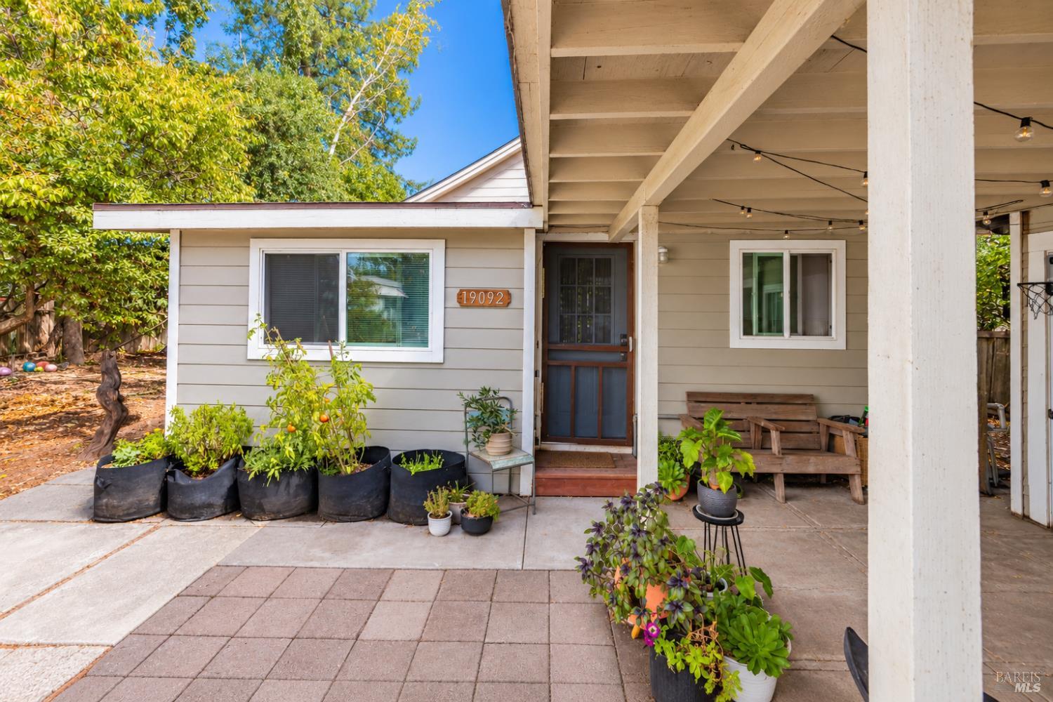19094 Bay Street Sonoma CA 95476