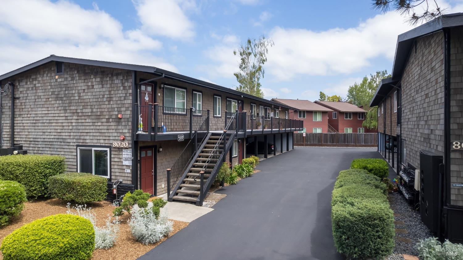 8020 Beverly Drive Rohnert Park CA 94928