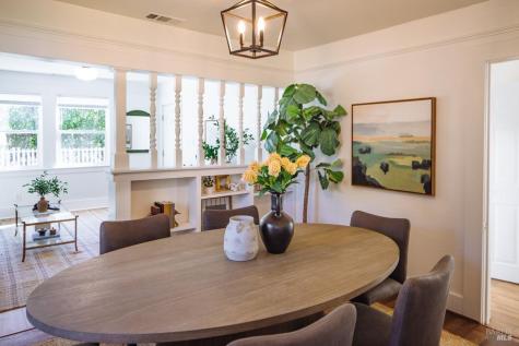 52 Eastman Lane Petaluma CA 94952
