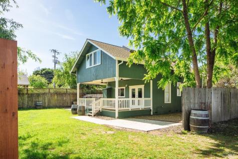 52 Eastman Lane Petaluma CA 94952