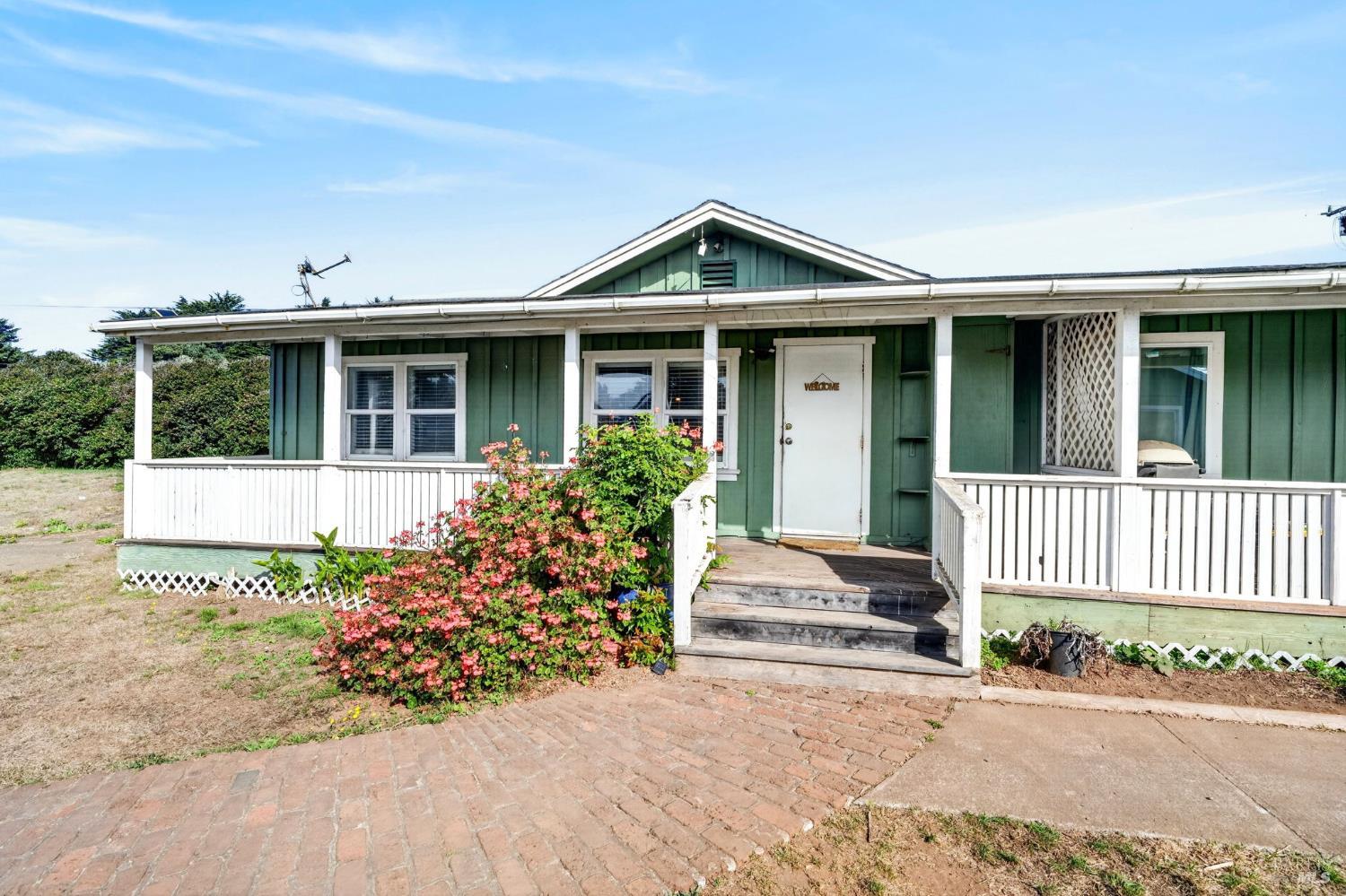 18781 N Highway 1 Fort Bragg CA 95437