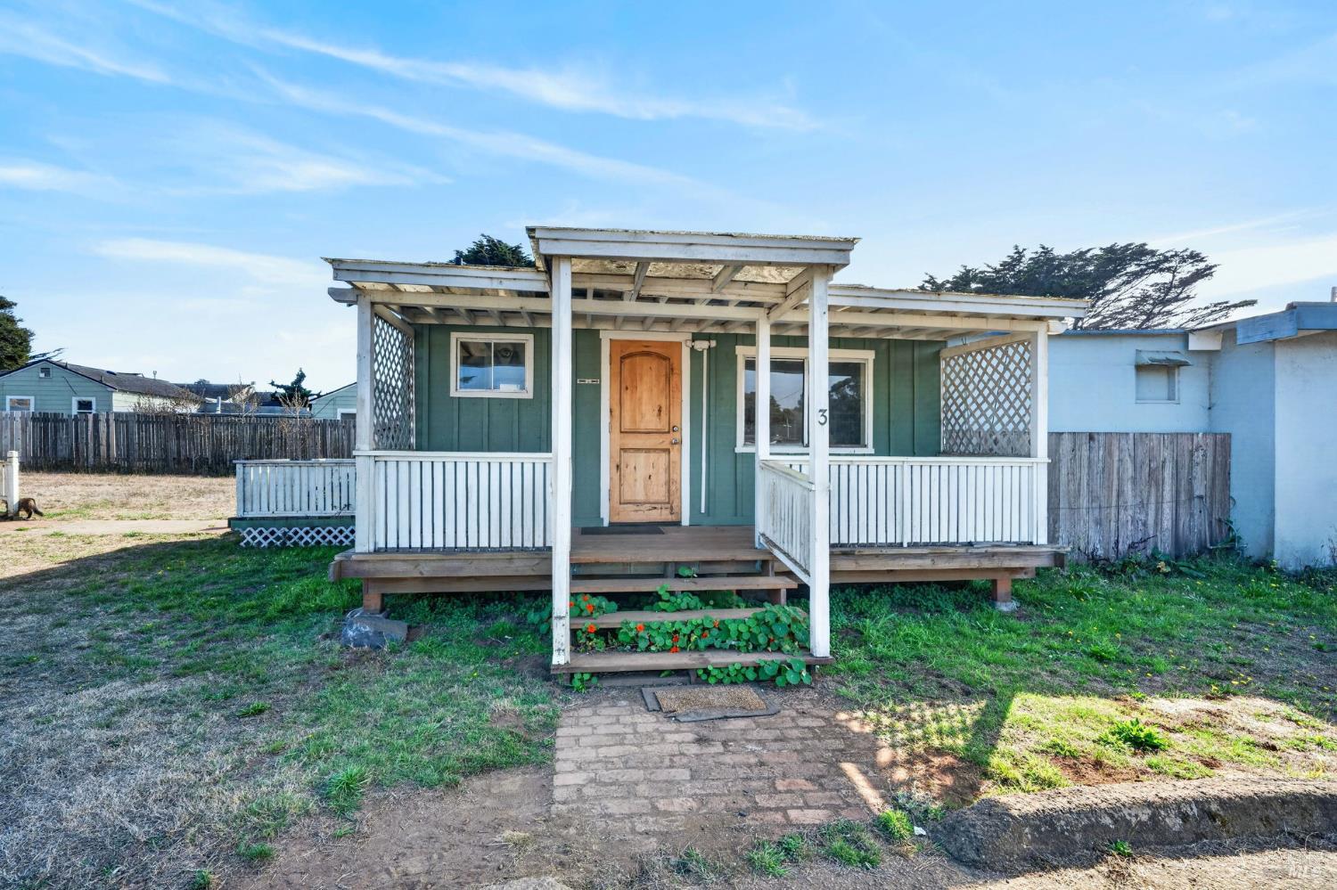 18781 N Highway 1 Fort Bragg CA 95437
