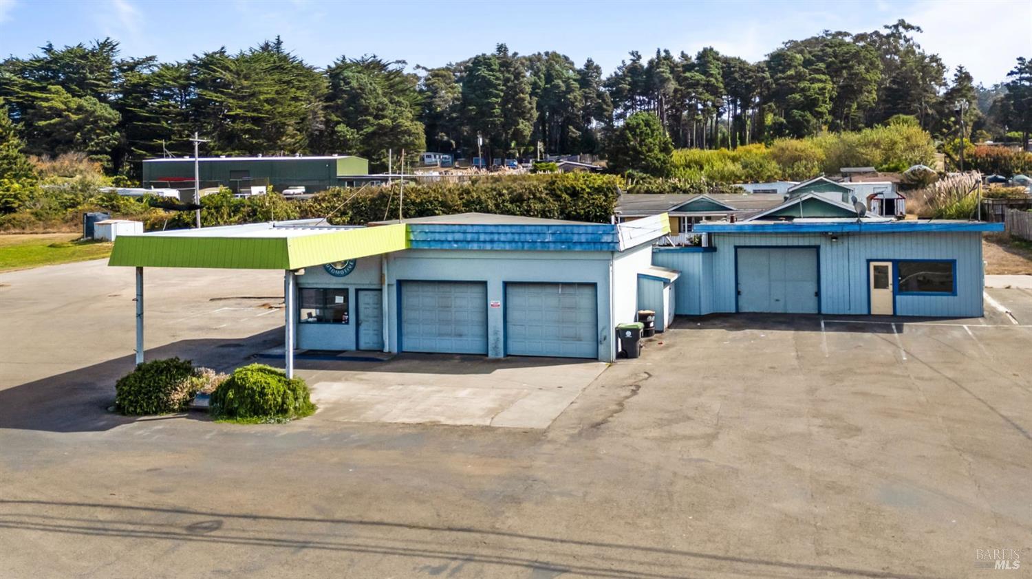 18781 N Highway 1 Fort Bragg CA 95437