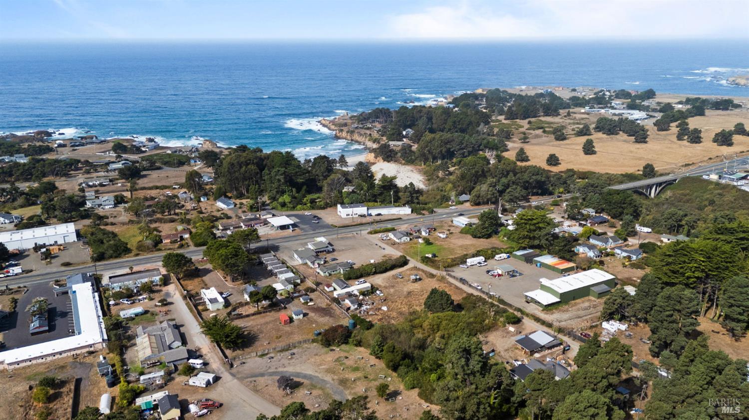 18781 N Highway 1 Fort Bragg CA 95437