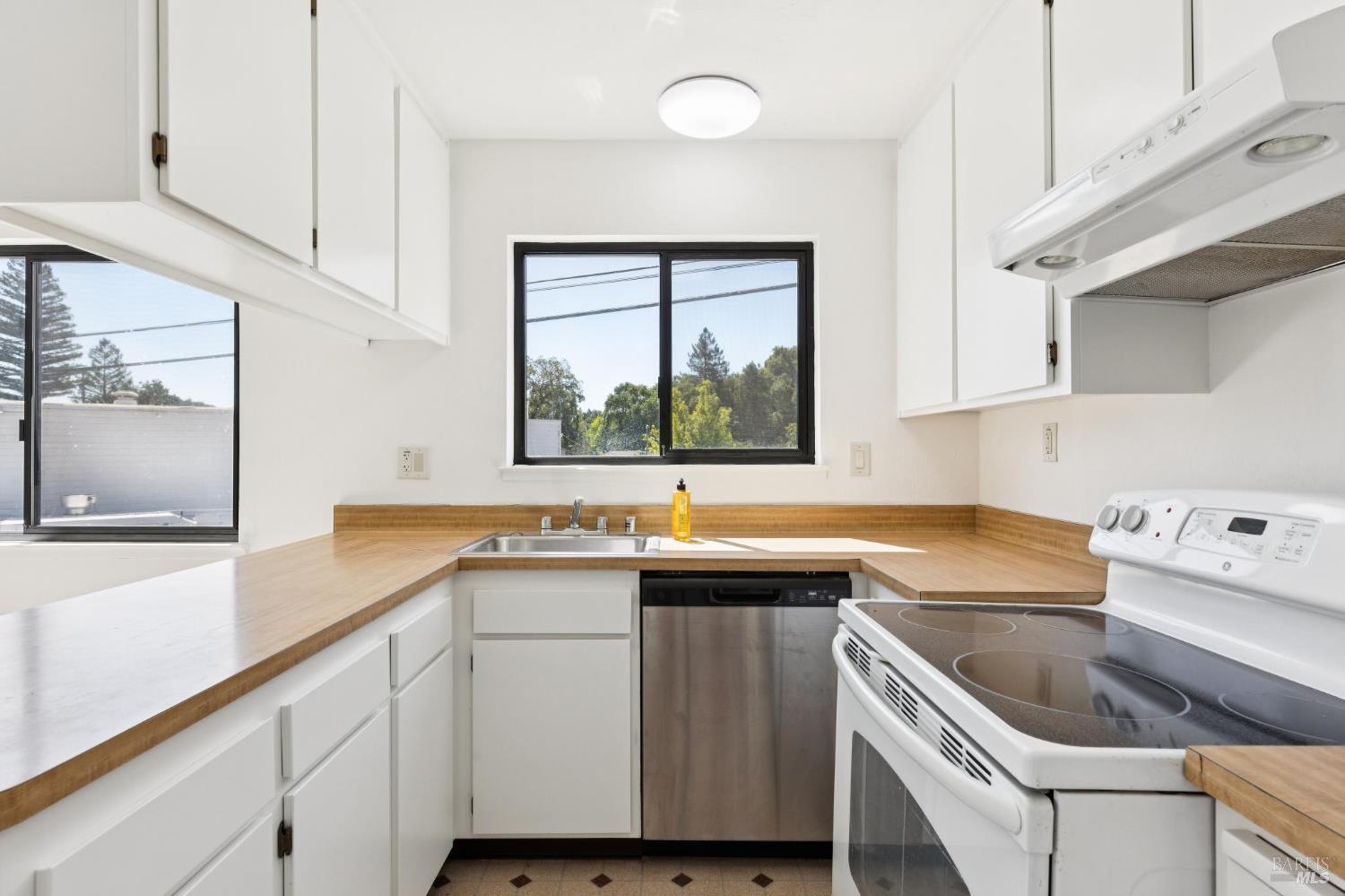 1201-1203 San Anselmo Avenue San Anselmo CA 94960