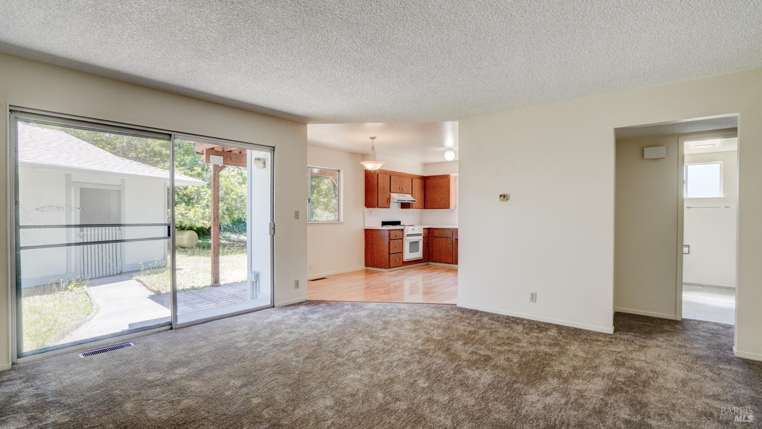 5210-5214 Fulton Road Santa Rosa CA 95403