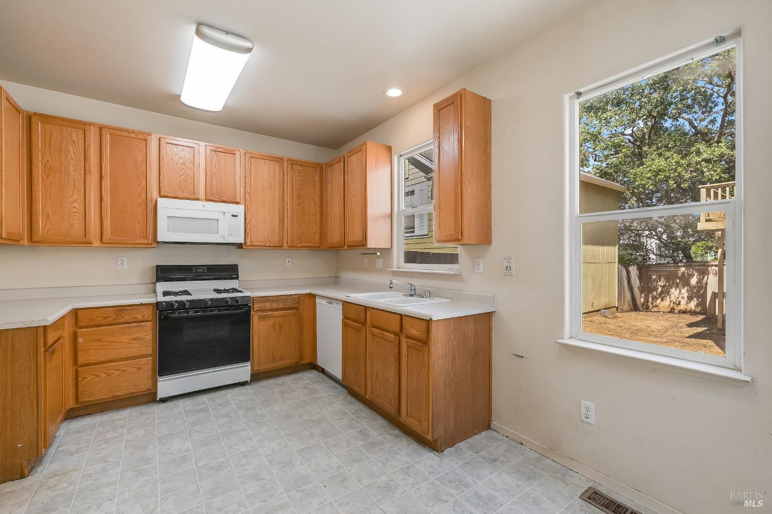 1212 Hidden Creek Place Santa Rosa CA 95409