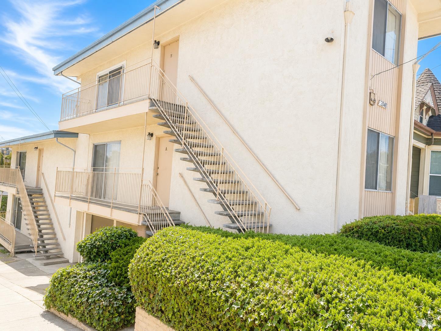 2048 13th Avenue Oakland CA 94606