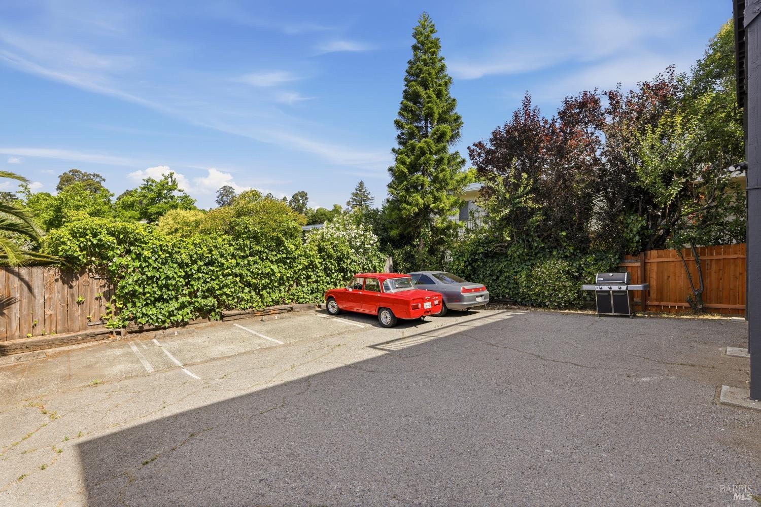 31 Valencia Avenue San Rafael CA 94901