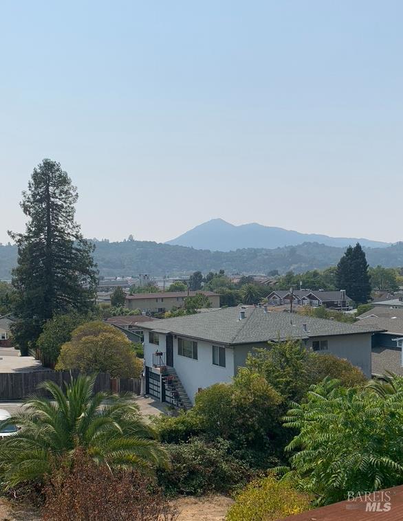 31 Valencia Avenue San Rafael CA 94901