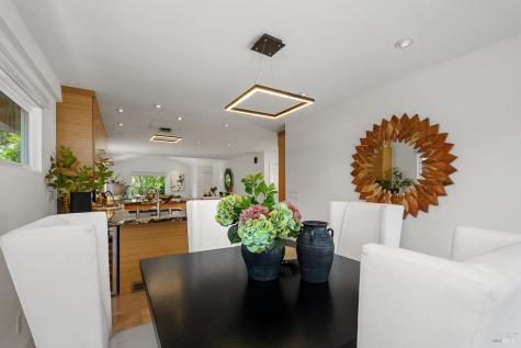 431-433 University Street Healdsburg CA 95448