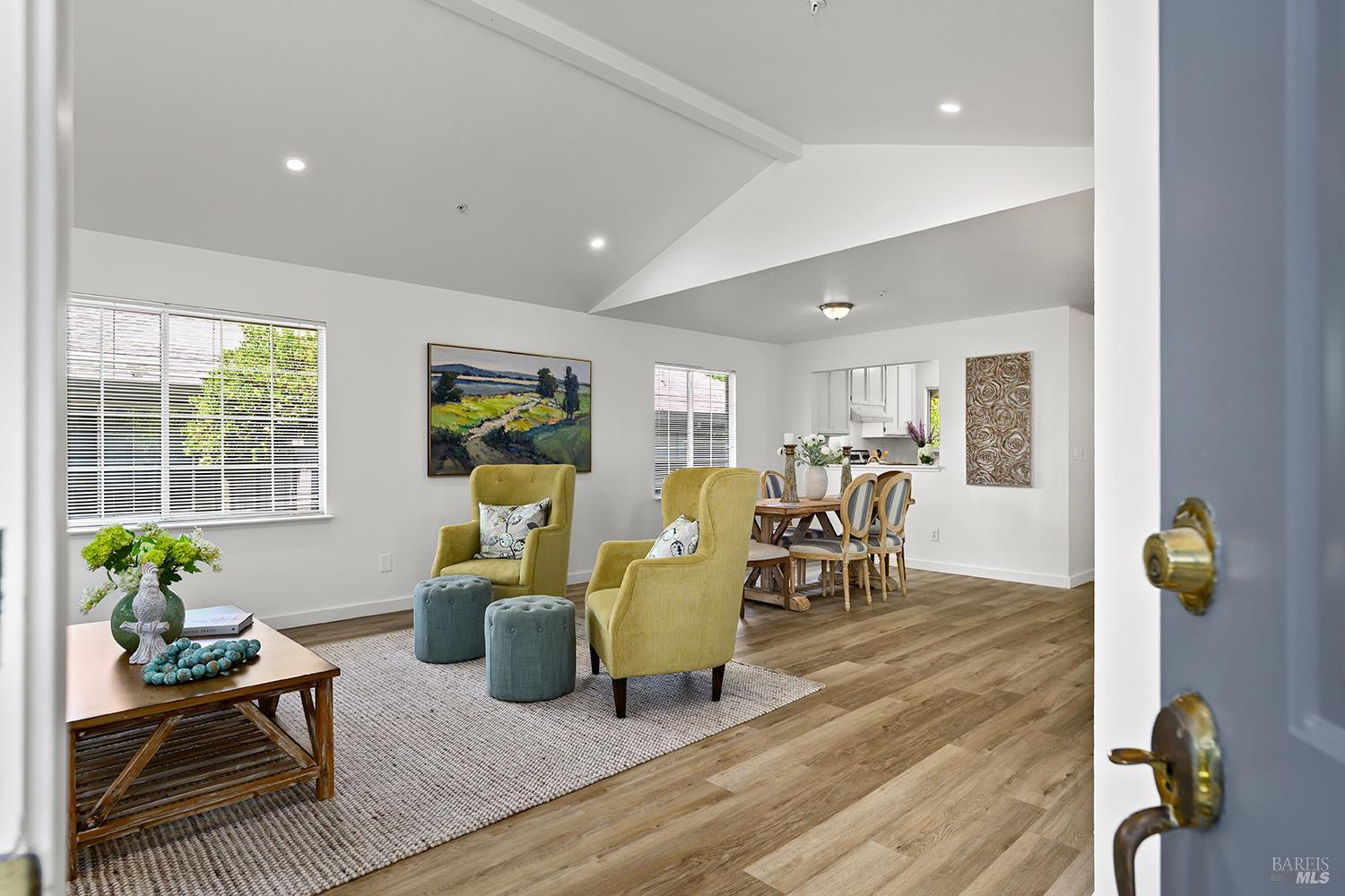 431-433 University Street Healdsburg CA 95448