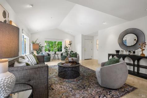 431-433 University Street Healdsburg CA 95448