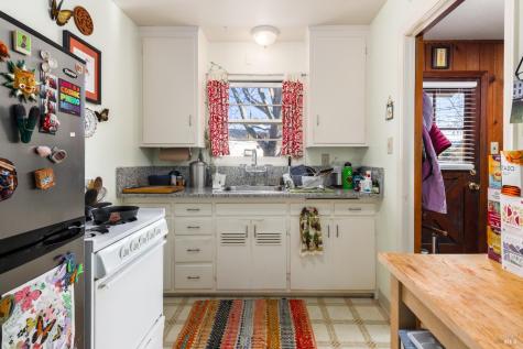 881 Lorna Drive Glen Ellen CA 95442