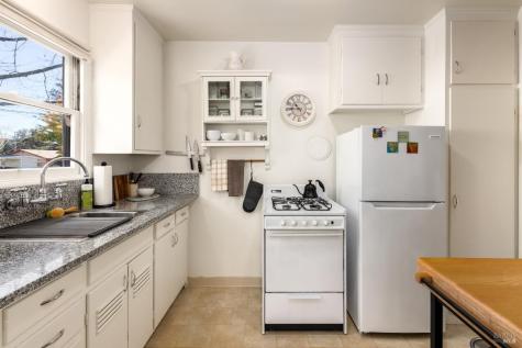 881 Lorna Drive Glen Ellen CA 95442