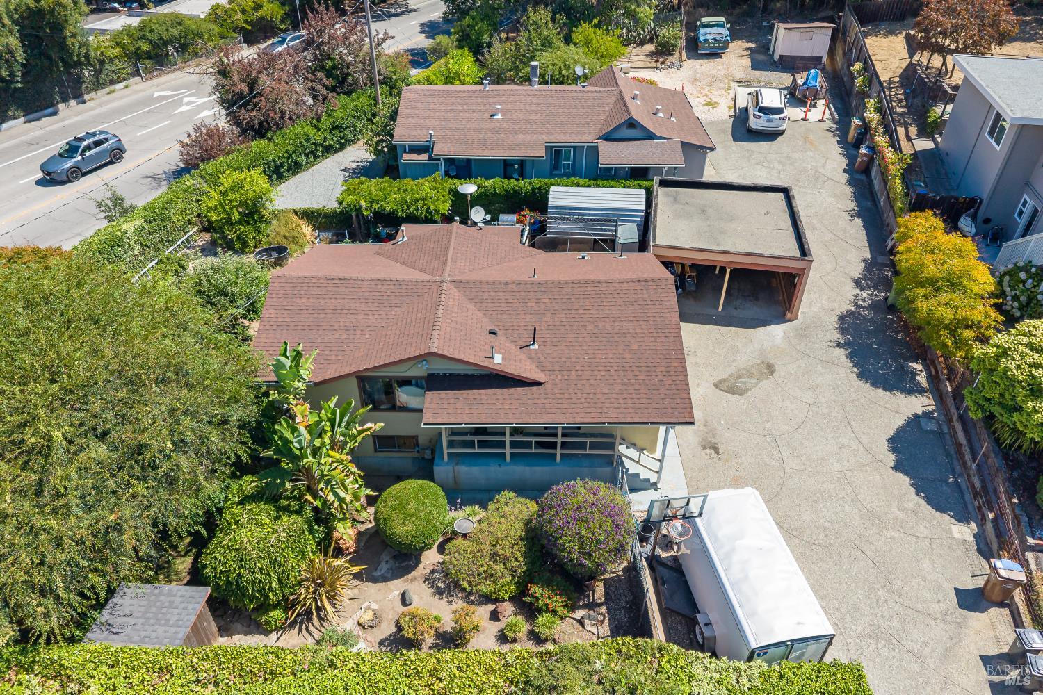 84-86A, 86b Merrydale Road San Rafael CA 94903