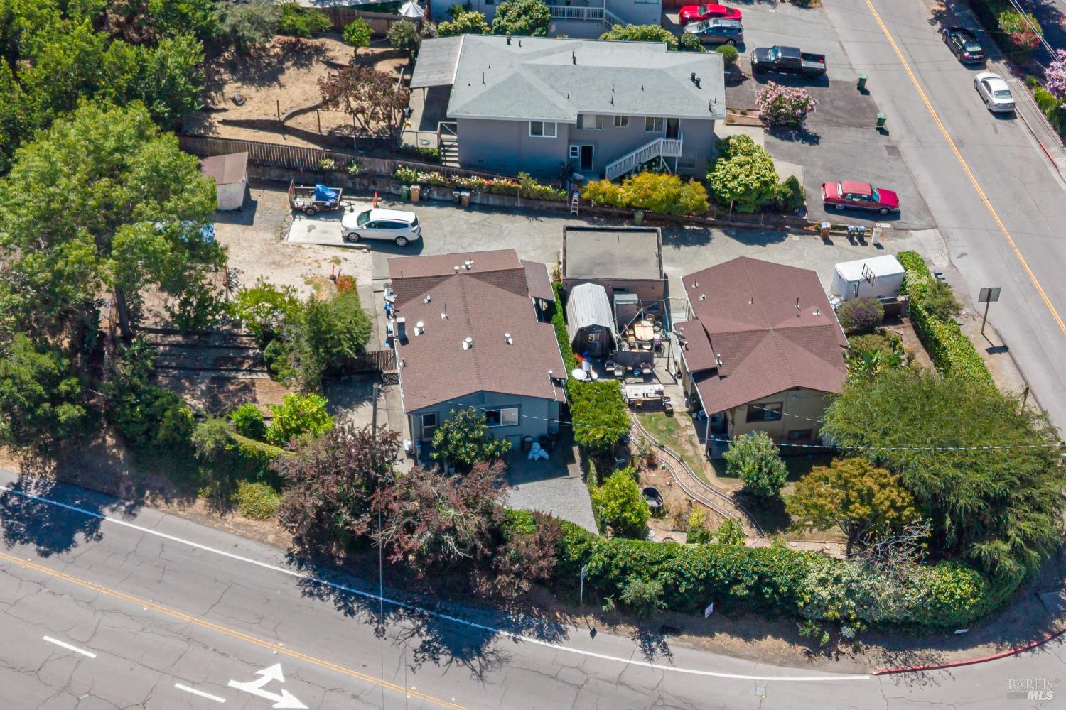 84-86A, 86b Merrydale Road San Rafael CA 94903
