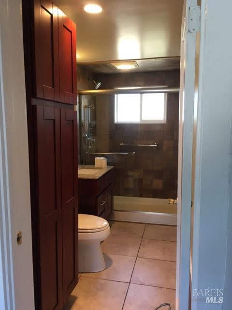 84-86A, 86b Merrydale Road San Rafael CA 94903