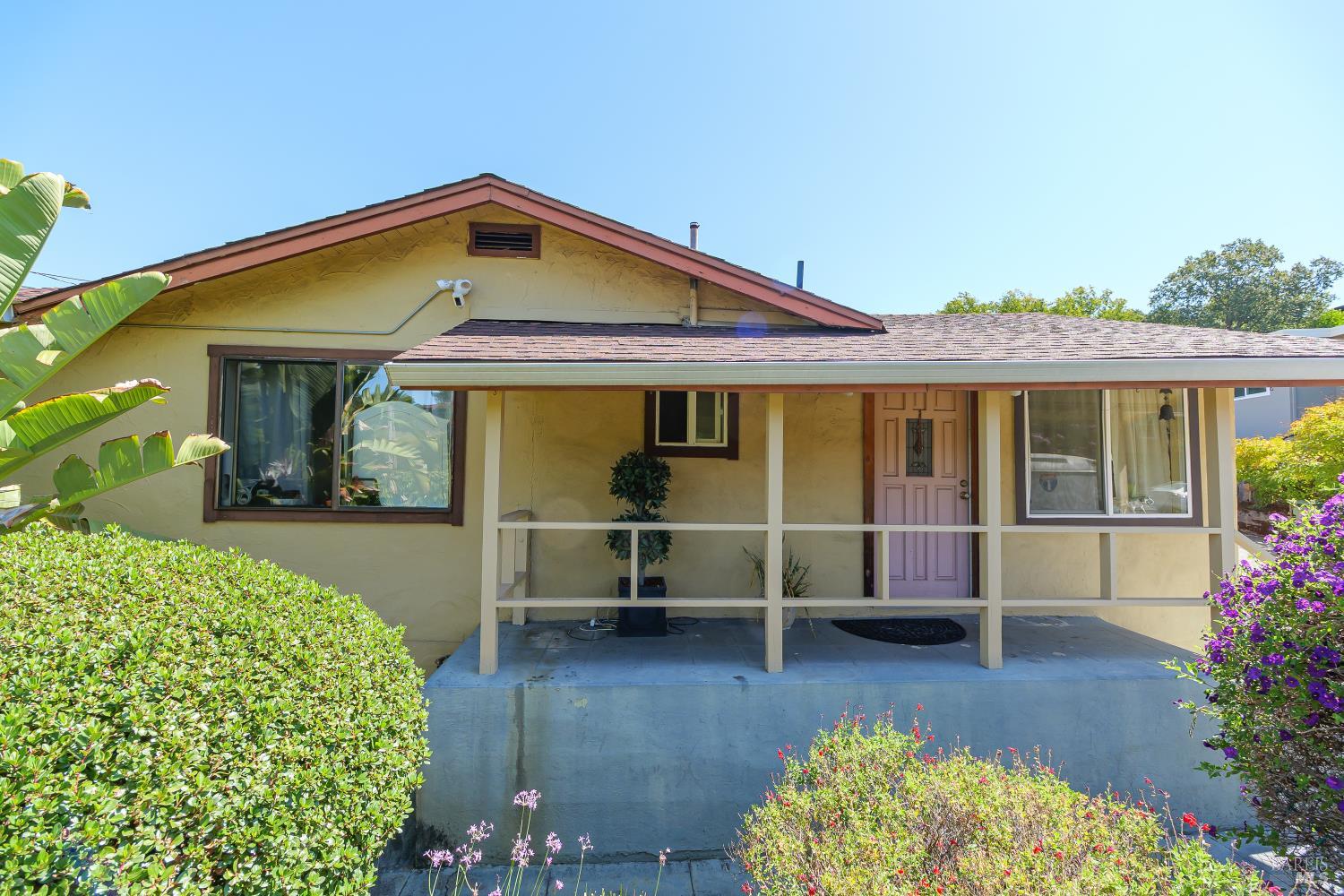 84-86A, 86b Merrydale Road San Rafael CA 94903