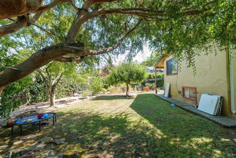 84-86A, 86b Merrydale Road San Rafael CA 94903