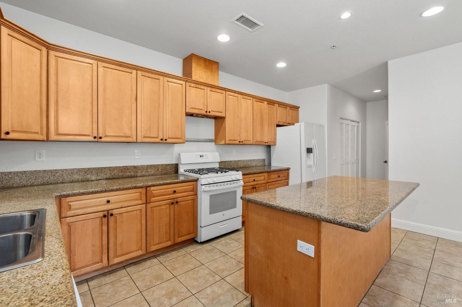 204 Rosebud Lane St. Helena CA 94574