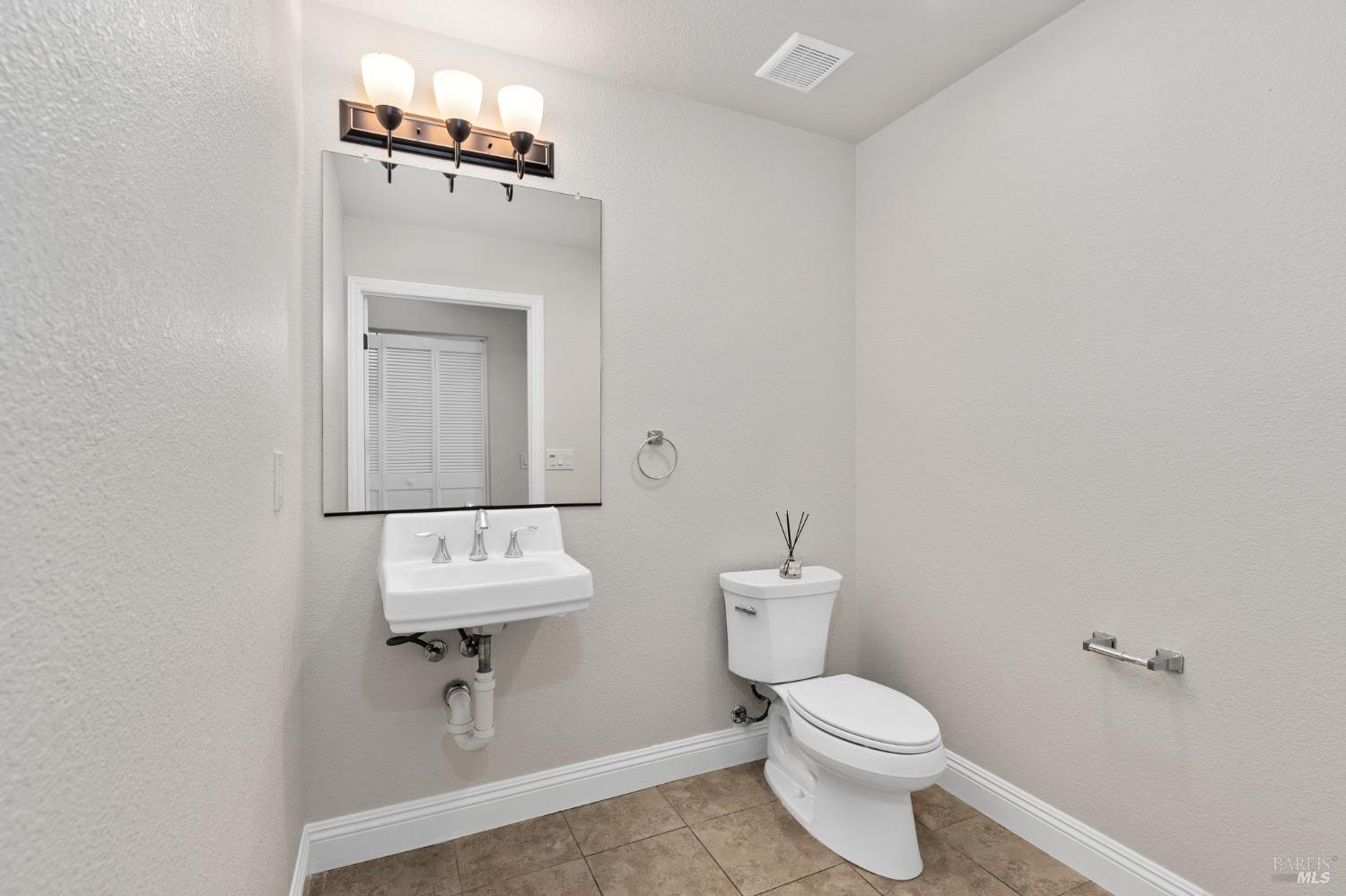 204 Rosebud Lane St. Helena CA 94574