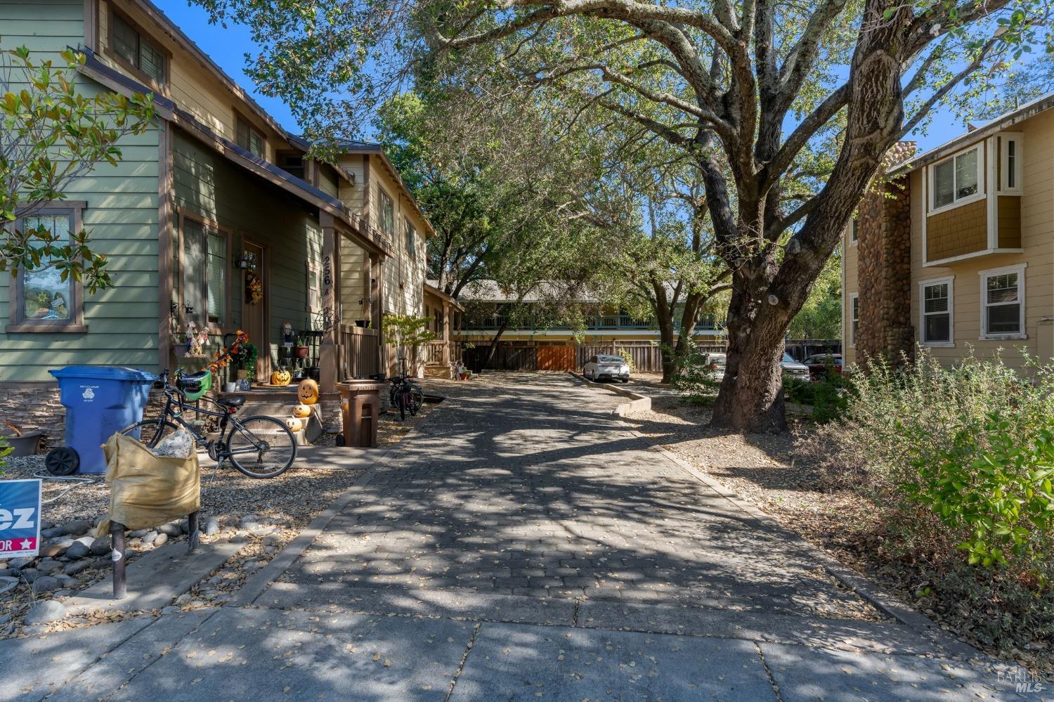 204 Rosebud Lane St. Helena CA 94574