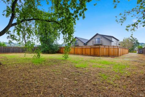 47-49 Ursuline Road Santa Rosa CA 95403