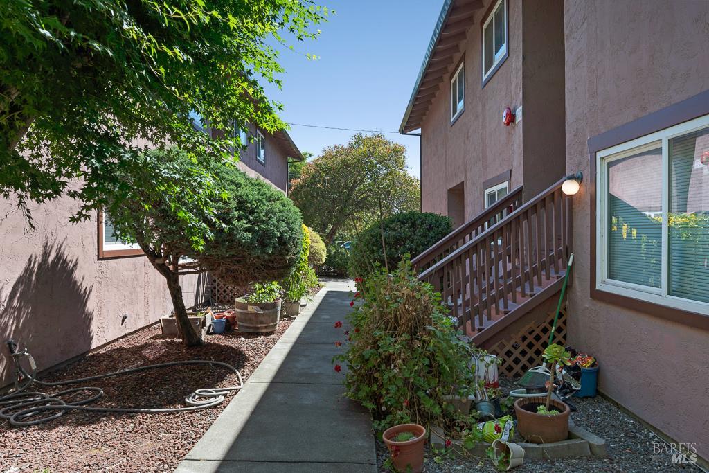 7488 Bridgit Drive Rohnert Park CA 94928