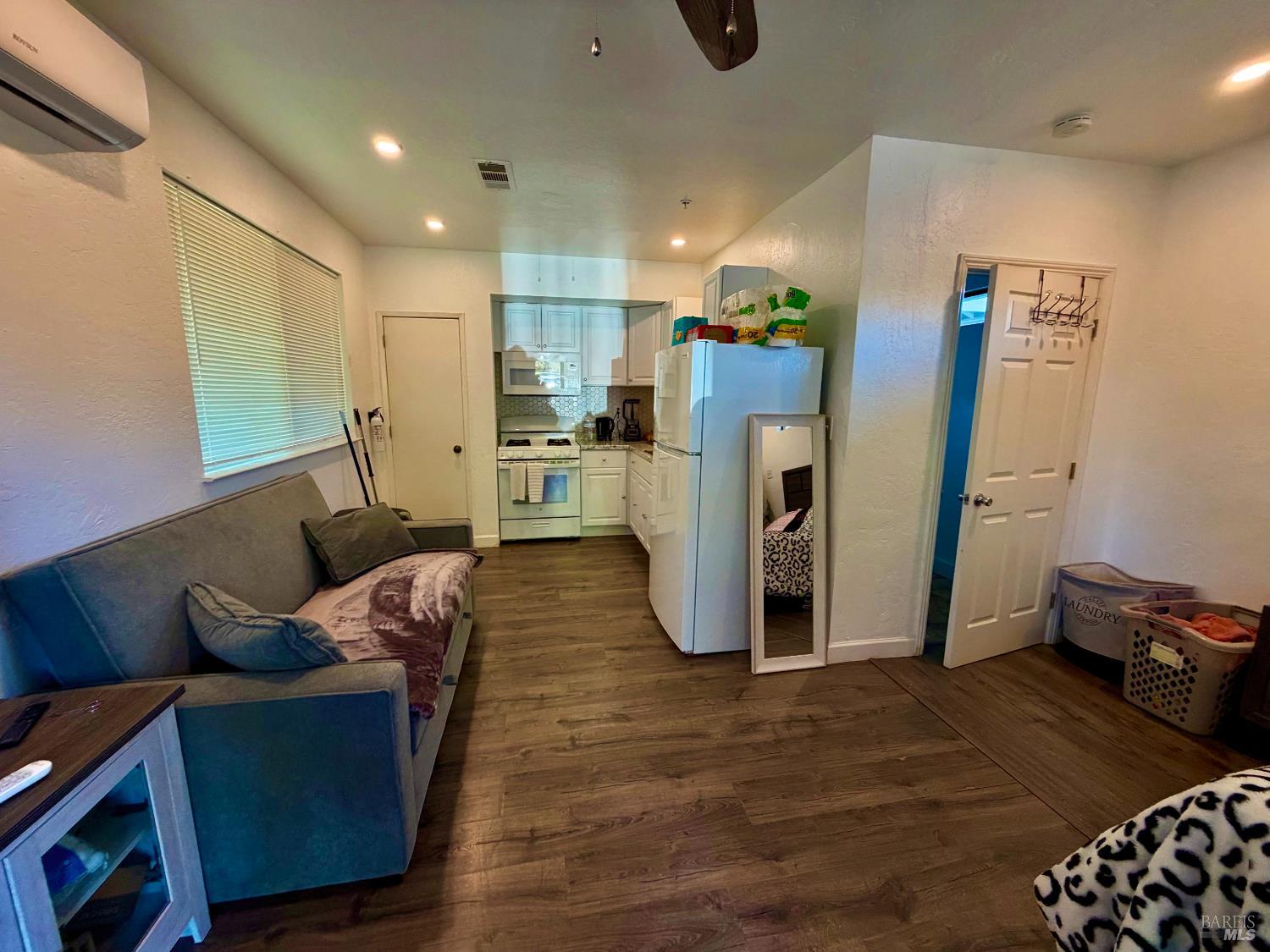 4310 Lichau Road Penngrove CA 94951