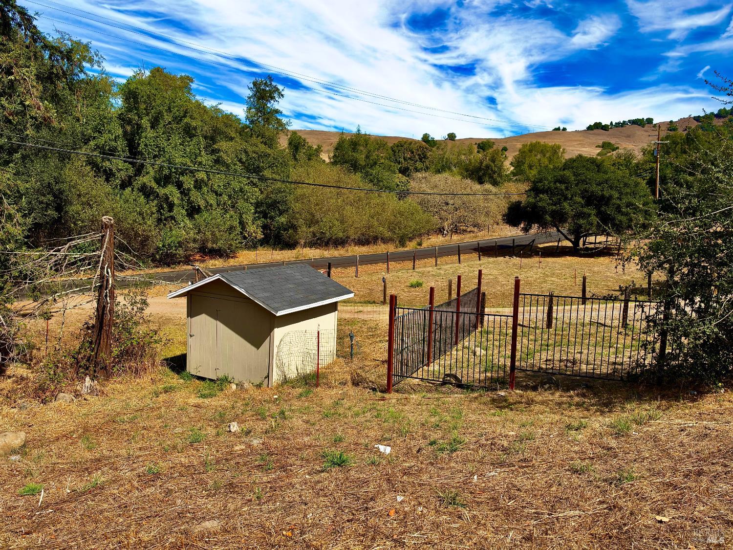 4310 Lichau Road Penngrove CA 94951