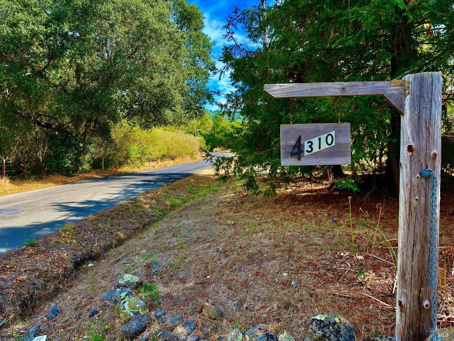 4310 Lichau Road Penngrove CA 94951