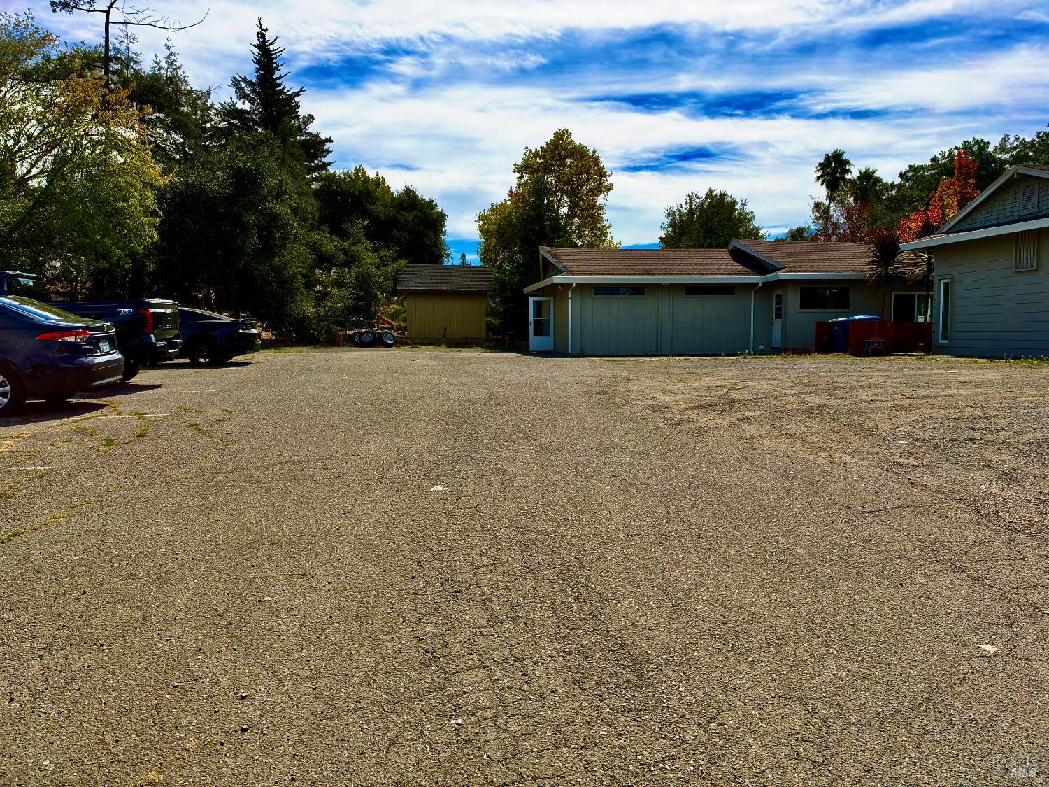 4310 Lichau Road Penngrove CA 94951